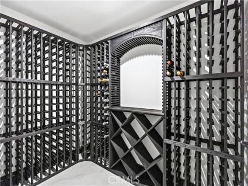 19  Belmont  , Newport Beach, CA