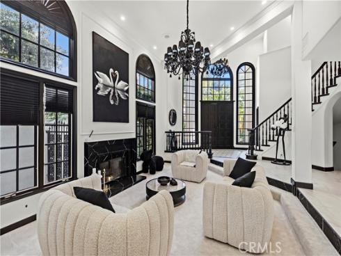 19  Belmont  , Newport Beach, CA