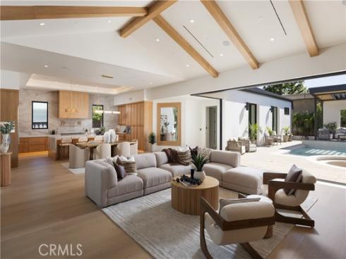 1453  Galaxy Dr  , Newport Beach, CA