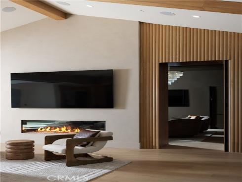 1453  Galaxy Dr  , Newport Beach, CA