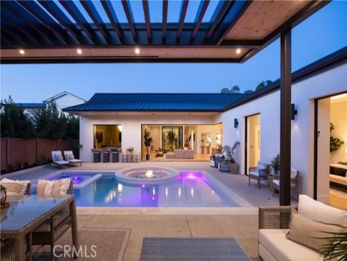 1453  Galaxy Dr  , Newport Beach, CA