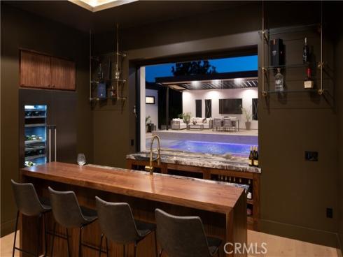 1453  Galaxy Dr  , Newport Beach, CA