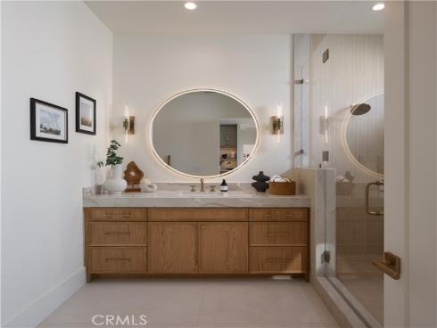 1453  Galaxy Dr  , Newport Beach, CA