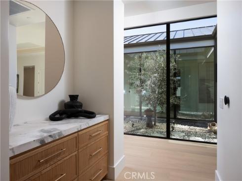 1453  Galaxy Dr  , Newport Beach, CA