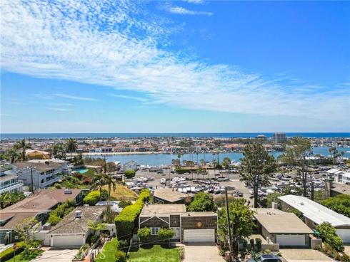 2209 Cliff Drive, Newport Beach, CA