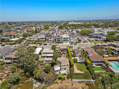 2209 Cliff Drive, Newport Beach, CA
