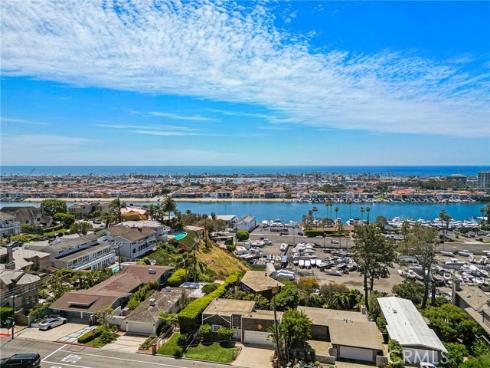 2209 Cliff Drive, Newport Beach, CA