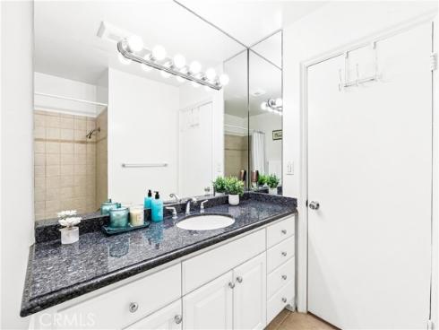 1228 Rutland Rd 5 , Newport Beach, CA