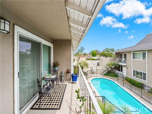 1228 Rutland Rd 5 , Newport Beach, CA