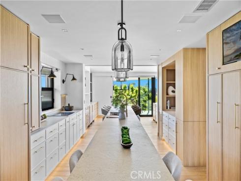 1075 Granville Drive, Newport Beach, CA
