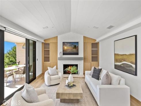 1075 Granville Drive, Newport Beach, CA