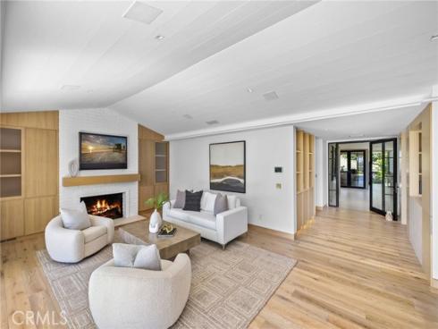 1075 Granville Drive, Newport Beach, CA