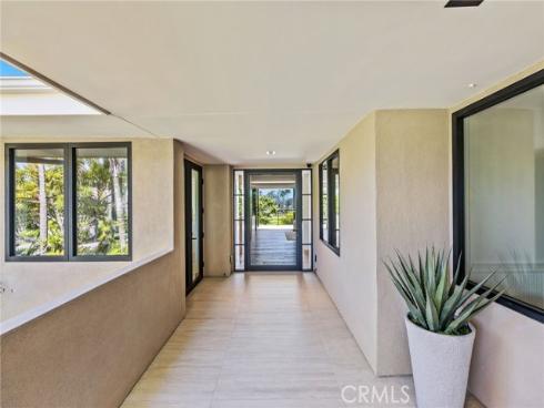 1075 Granville Drive, Newport Beach, CA