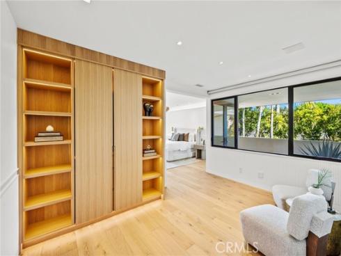 1075 Granville Drive, Newport Beach, CA