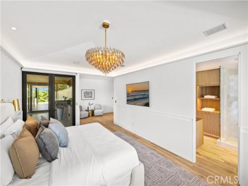1075 Granville Drive, Newport Beach, CA