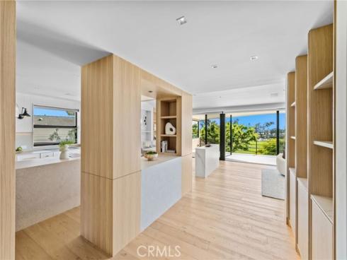 1075 Granville Drive, Newport Beach, CA