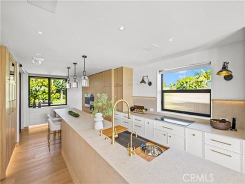 1075 Granville Drive, Newport Beach, CA