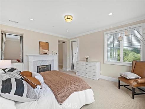 4 Summer House Lane, Newport Beach, CA