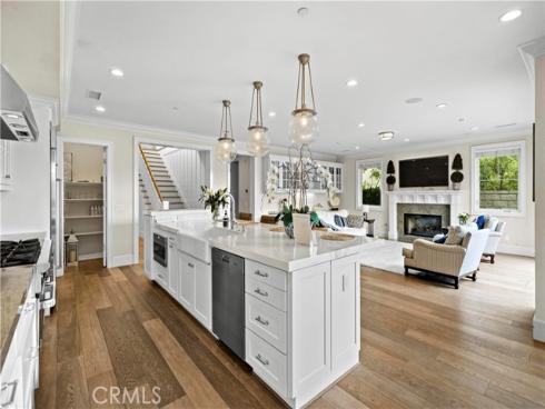 4 Summer House Lane, Newport Beach, CA