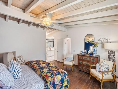 6910 W Oceanfront , Newport Beach, CA