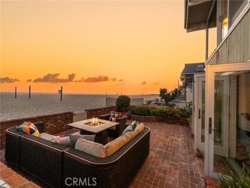 6910 W Oceanfront , Newport Beach, CA