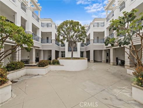 2600 Newport 215 Boulevard, Newport Beach, CA