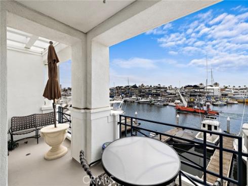 2600 Newport 215 Boulevard, Newport Beach, CA