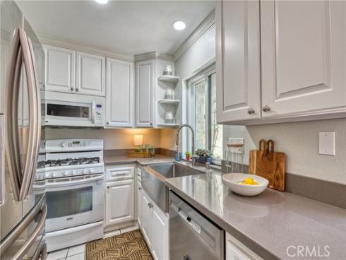 25 Sand Dollar 19 Court, Newport Beach, CA