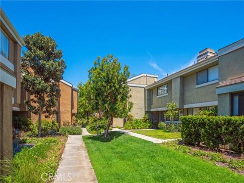 25 Sand Dollar 19 Court, Newport Beach, CA