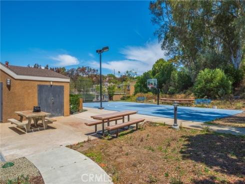 25 Sand Dollar 19 Court, Newport Beach, CA