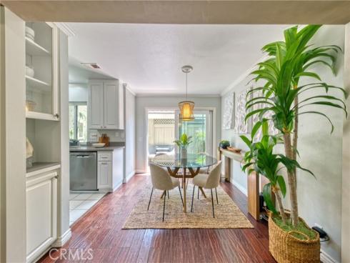 25 Sand Dollar 19 Court, Newport Beach, CA