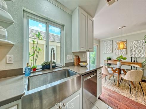 25 Sand Dollar 19 Court, Newport Beach, CA