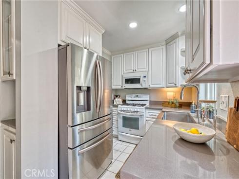 25 Sand Dollar 19 Court, Newport Beach, CA