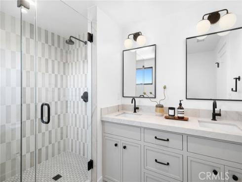 2501 Via Marina , Newport Beach, CA