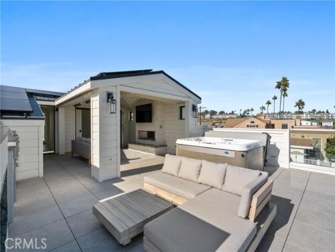 123  44th   Street, Newport Beach, CA