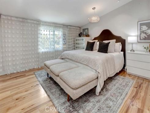 683 Vista Bonita , Newport Beach, CA