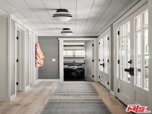 204 Pearl Avenue, Newport Beach, CA