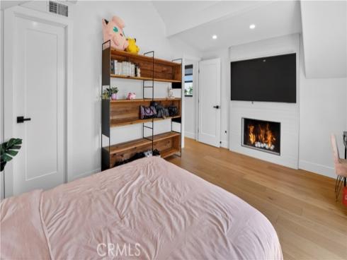 1741 Irvine , Newport Beach, CA