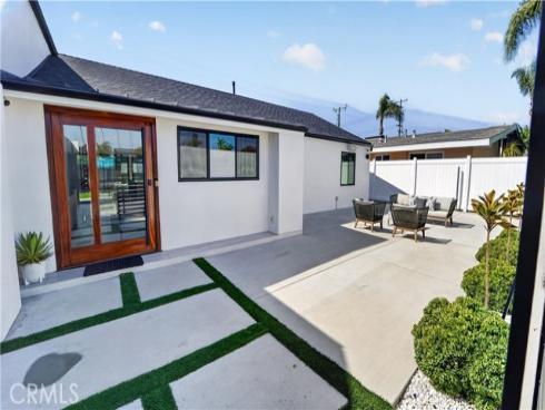 1741 Irvine , Newport Beach, CA