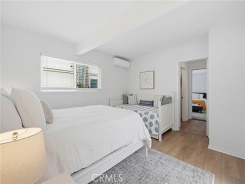 2202 W Oceanfront , Newport Beach, CA