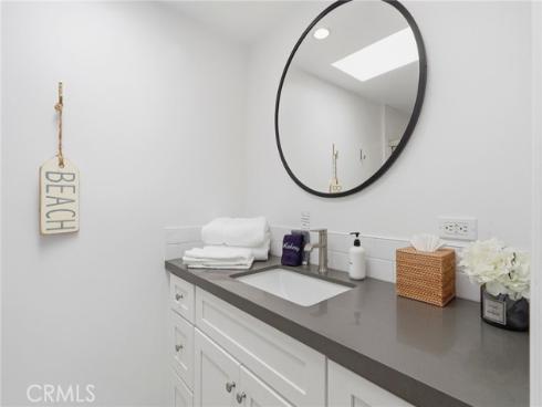 2202 W Oceanfront , Newport Beach, CA