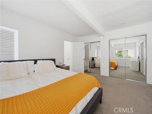 2202 W Oceanfront , Newport Beach, CA