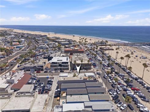 2202 W Oceanfront  , Newport Beach, CA