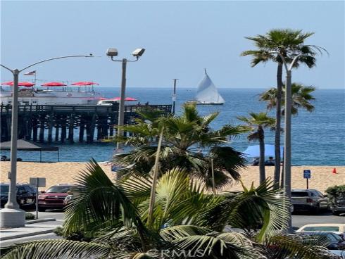 600 E. Oceanfront 3 B