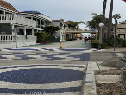 600 E Oceanfront 3 B , Newport Beach, CA