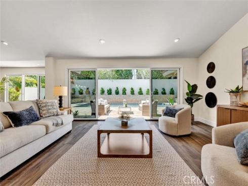 907 Cercis Place, Newport Beach, CA