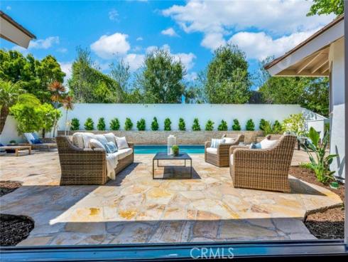 907 Cercis Place, Newport Beach, CA