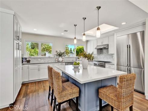 907 Cercis Place, Newport Beach, CA