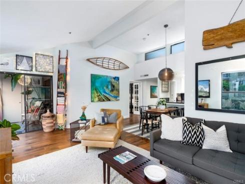260 Cagney 317 , Newport Beach, CA