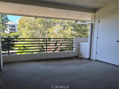 260 Cagney 317 , Newport Beach, CA
